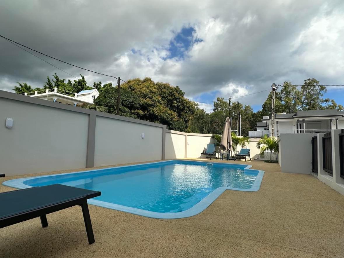Seasand-Entire Luxury 3 Bd Condo - Close To Beach Flic en Flac Экстерьер фото