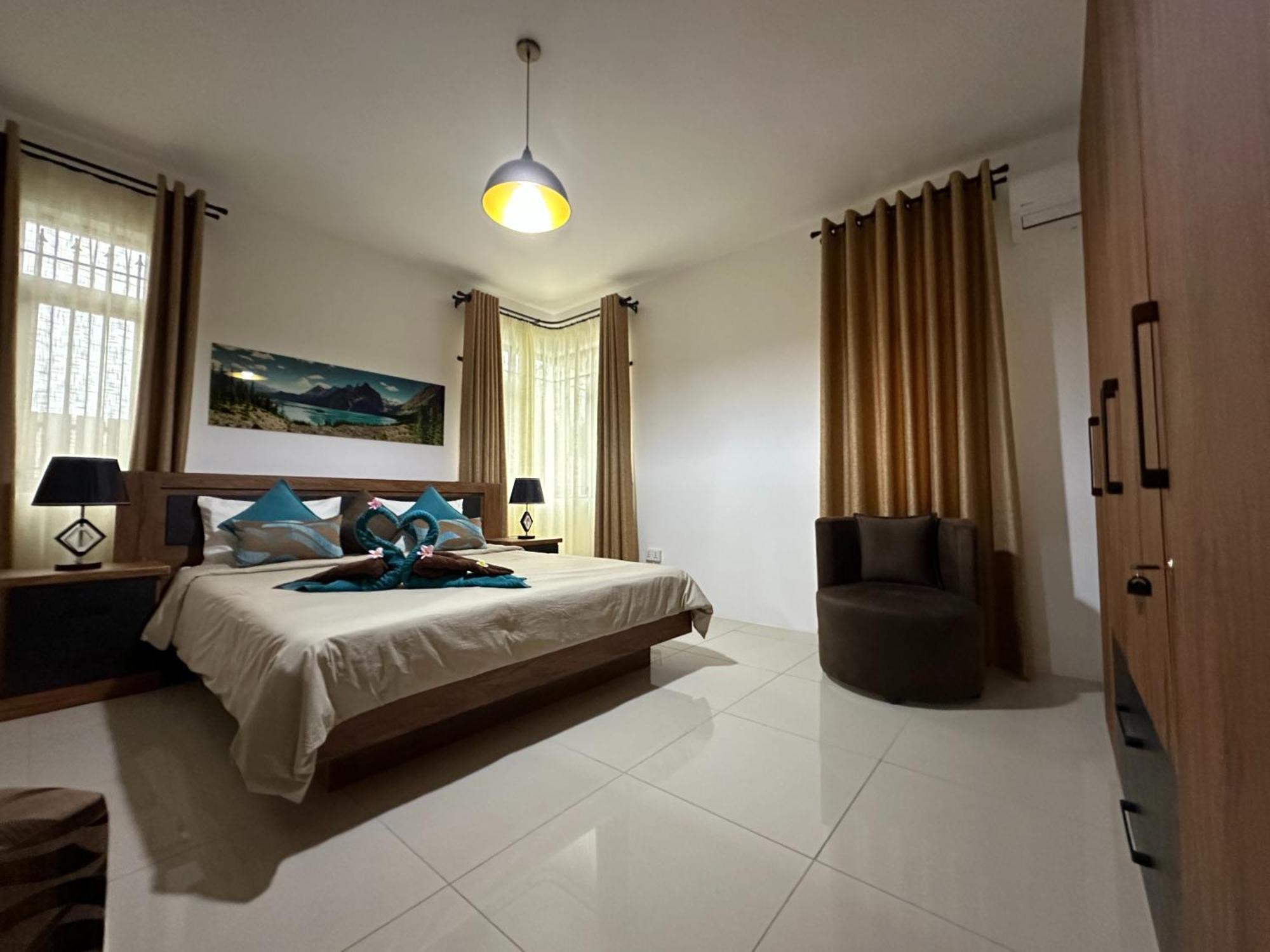 Seasand-Entire Luxury 3 Bd Condo - Close To Beach Flic en Flac Экстерьер фото